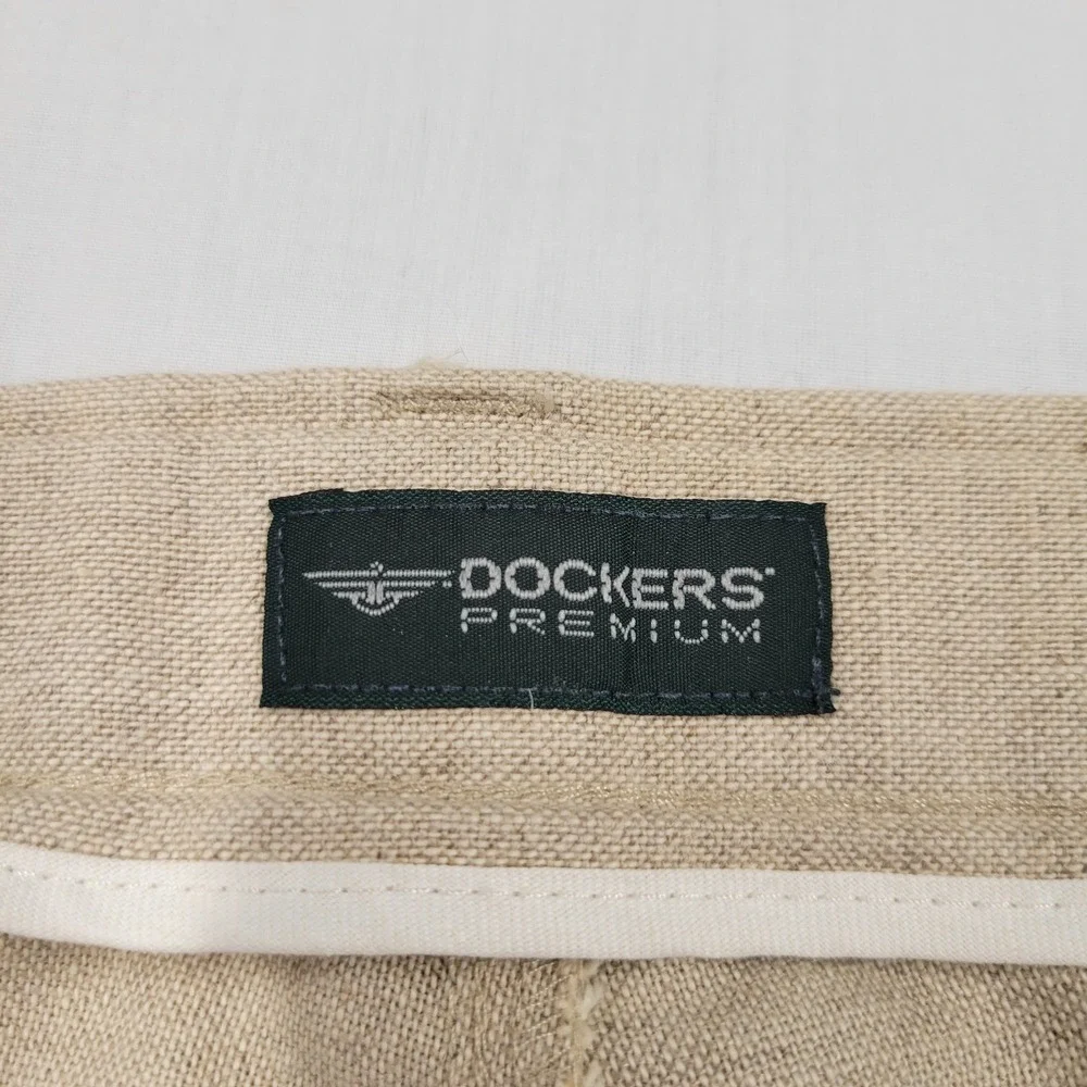 Dockers Premium Pleated Beige Linen-blend dress pants size 42X30
